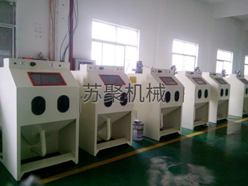 手動(dòng)噴砂機003