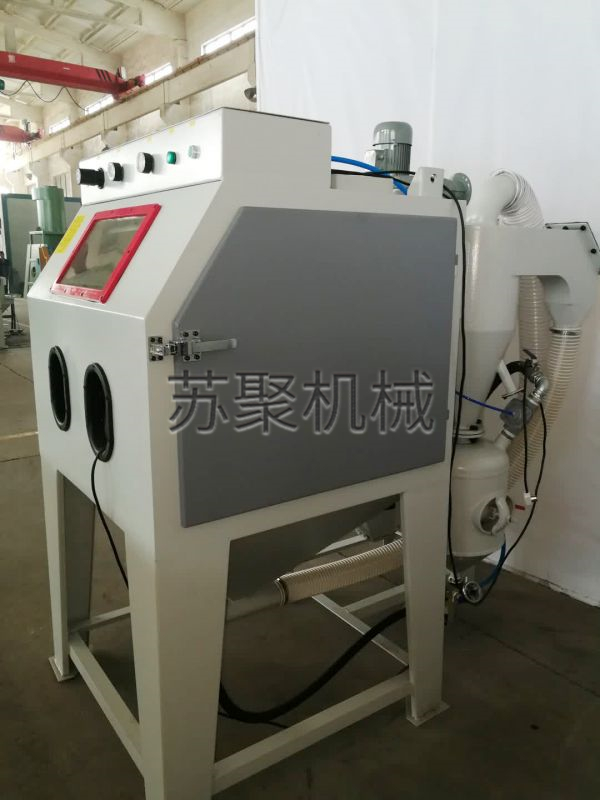 手動(dòng)加壓式噴砂機